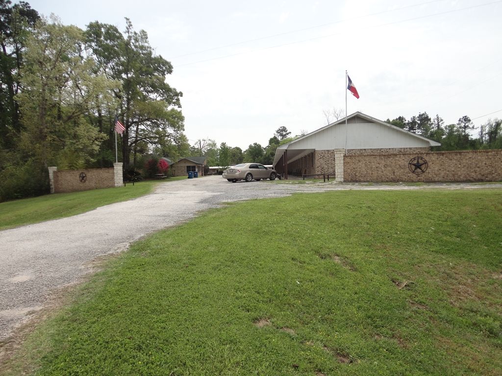 Garden Inn And Suites Silsbee Exteriör bild